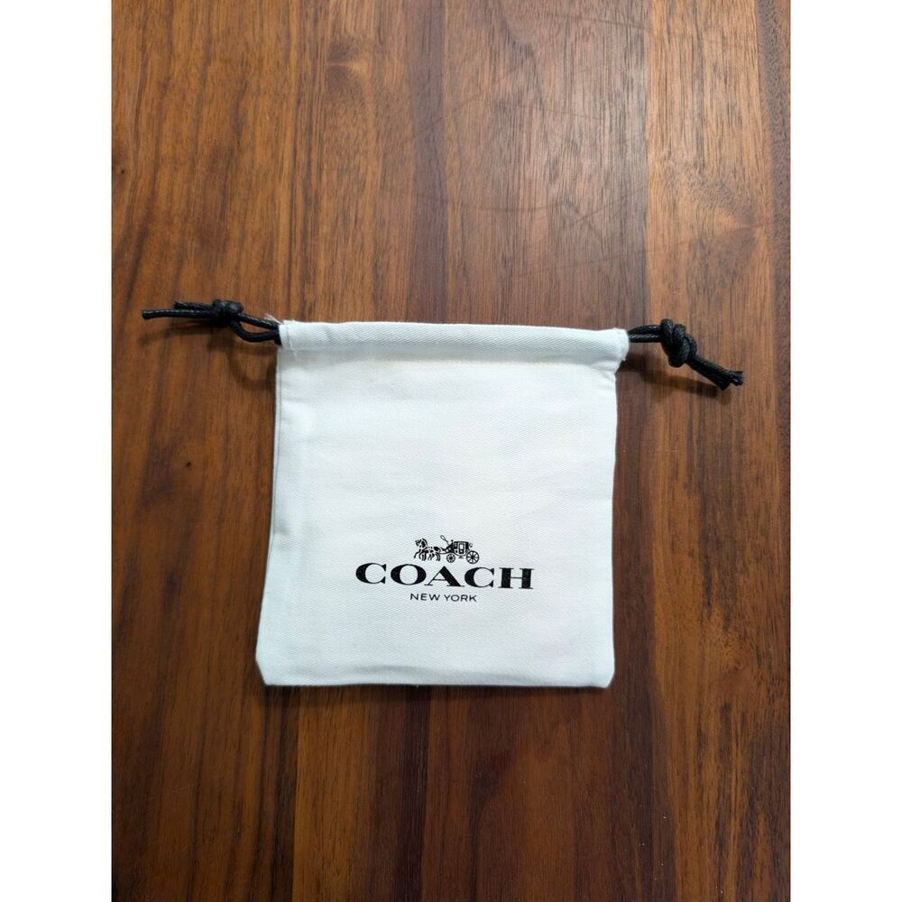 Coach Women's Small Silver Elegant Designer Heart Charm Bracelet NWT - Picture 6 of 6